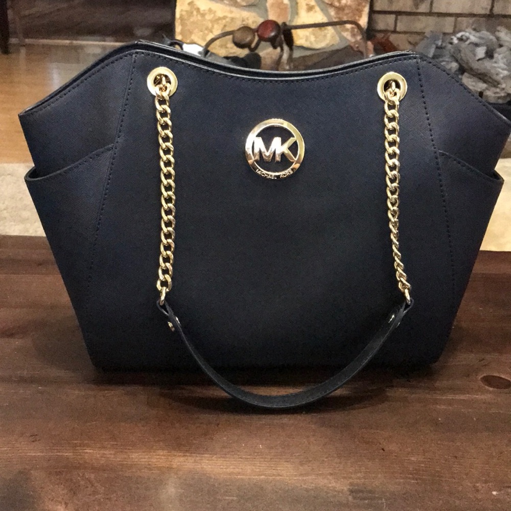 Michael Kors Chain shoulder tote